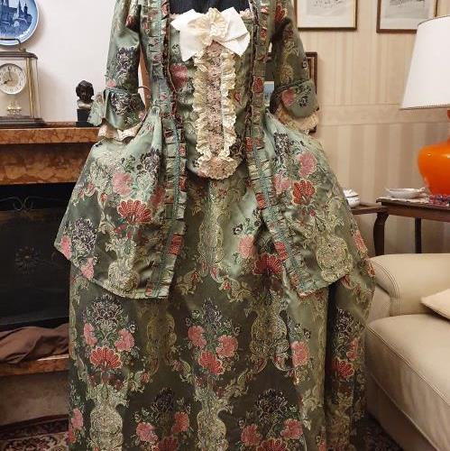 ABITO COSTUME STORICO FEMMINILE 1700 NOLEGGIO