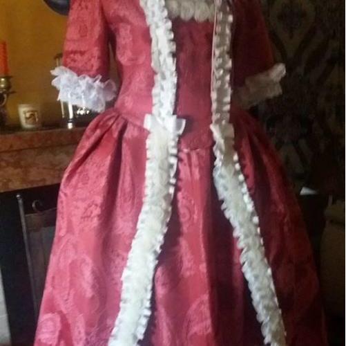 ABITO COSTUME STORICO FEMMINILE 1700 NOLEGGIO