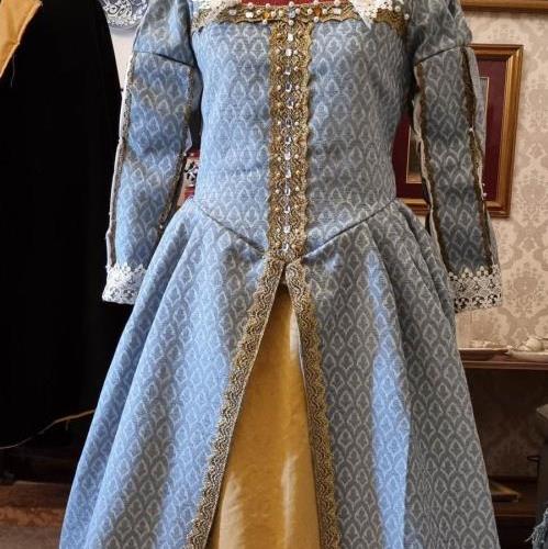 COSTUME STORICO FEMMINILE 1500 ART.CF. 0038